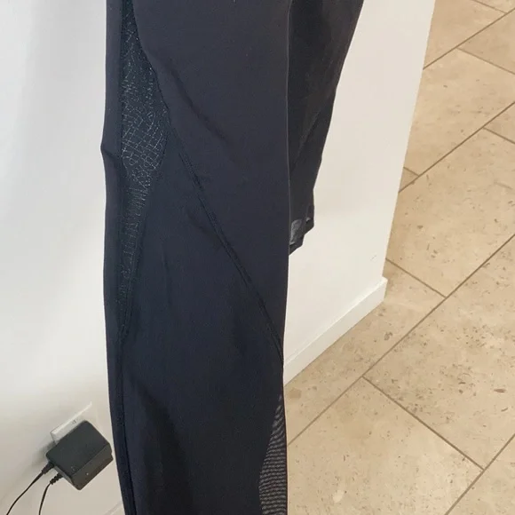 Lululemon High Rise Leggings - Picture 5 of 6